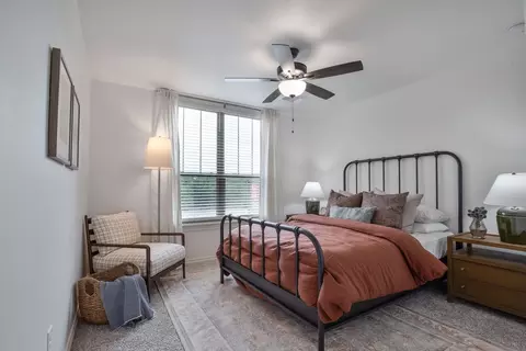 Bedroom - 701 Still Mdws, Guthrie, OK 73044 photo 6 of 19