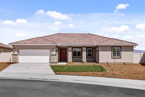 Exterior - 5124 Beaverhead Ave, Bakersfield, CA 93306 photo 8 of 12