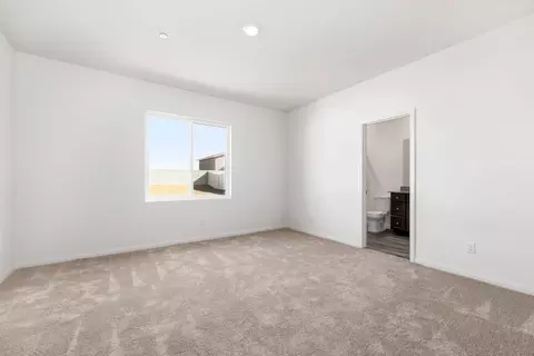 Bedroom - 5124 Beaverhead Ave, Bakersfield, CA 93306 photo 2 of 6