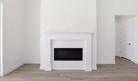 Living - 454 E 4290 S, Washington, UT 84780 photo 1 of 2