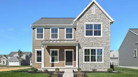 2420 Hawthorne Dr, Harrisburg, PA 17110