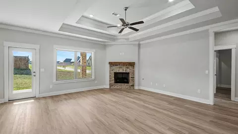 Living - 324 Cornerstone Xing, Brandon, MS 39042 photo 1 of 6