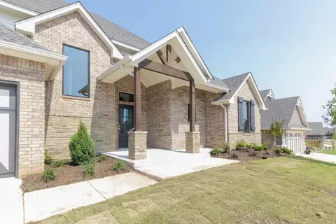 Exterior - 9325 Cheek Ranch Rd, Yukon, OK 73099 photo 23 of 34