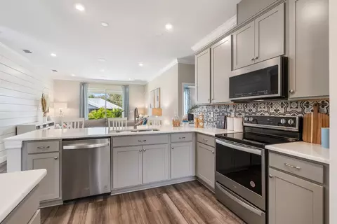 Kitchen - 62 Judah Ln, Sebastian, FL 32958 photo 4 of 6