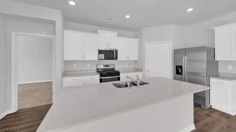 Kitchen - 88 Gateway Dr, Jackson, TN 38305 photo 2 of 17