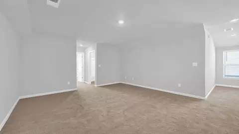 Other - 88 Gateway Dr, Jackson, TN 38305 photo 6 of 13