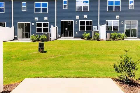 Exterior - 133 Silver Pine Dr, Angier, NC 27501 photo 2 of 4