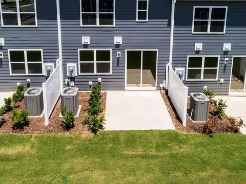 Exterior - 133 Silver Pine Dr, Angier, NC 27501 photo 3 of 4