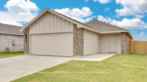 Exterior - 204 15th St, Wolfforth, TX 79382 photo 2 of 5