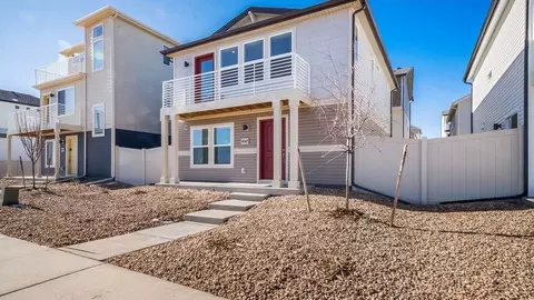 46527 Gold Prairie Dr, Bennett, CO 80102