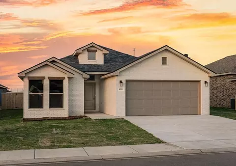 5812 154th St, Lubbock, TX 79424 photo 3
