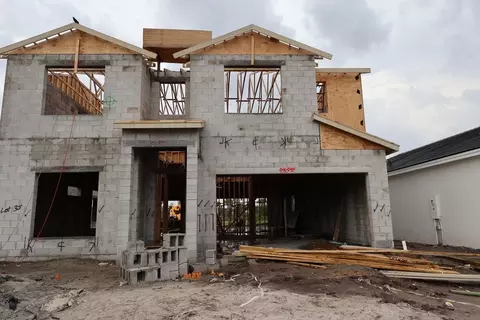 Exterior - 6814 SE Lost Pine Dr, Stuart, FL 34997 photo 1 of 9