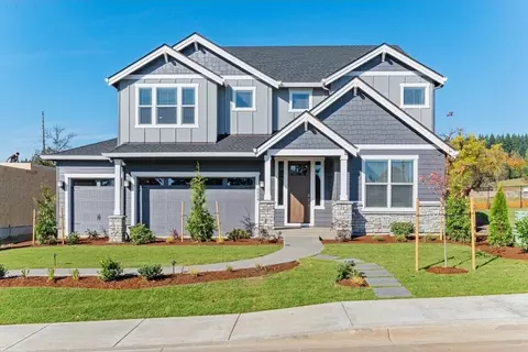 10631 SE Heritage Rd, Happy Valley, OR 97086