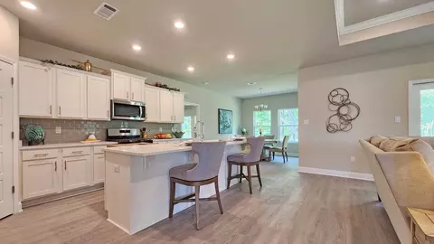 Kitchen - 515 Bridgeway St, Canton, MS 39046 photo 1 of 5