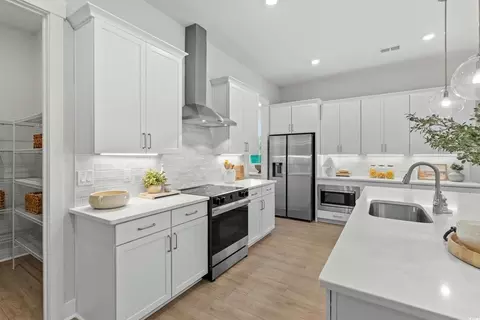 Kitchen - 902 Foxtail Dr, Longs, SC 29568 photo 4 of 7