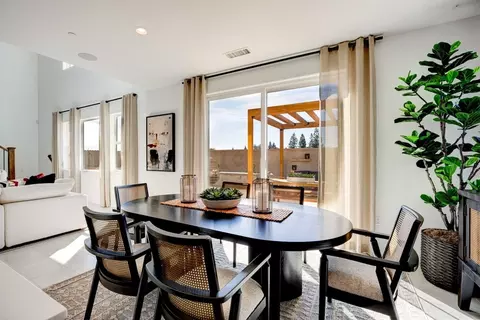 Dining - 785 Peters Rd S, Madera, CA 93636 photo 1 of 4