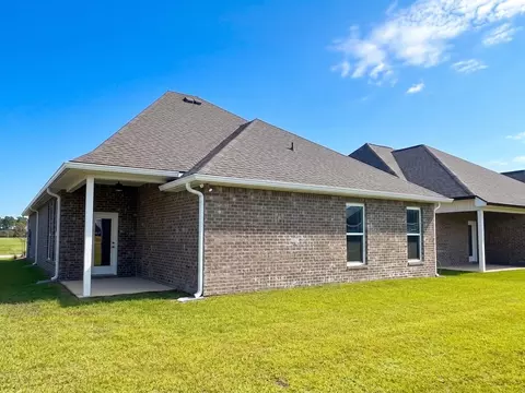 Exterior - 45 Butterfly Bnd, Freeport, FL 32439 photo 2 of 5