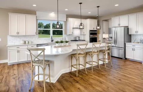 Kitchen - 2865 Briargate Dr, Lindenhurst, IL 60046 photo 3 of 6