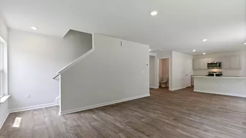 Living - 104 Holton St, Smithfield, NC 27577 photo 3 of 5