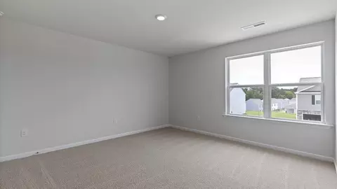 Bedroom - 104 Holton St, Smithfield, NC 27577 photo 7 of 10