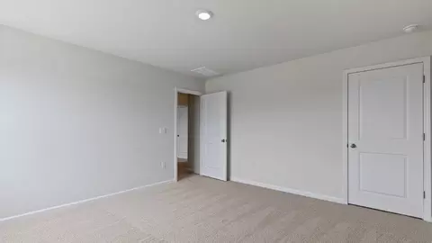 Bedroom - 104 Holton St, Smithfield, NC 27577 photo 8 of 10
