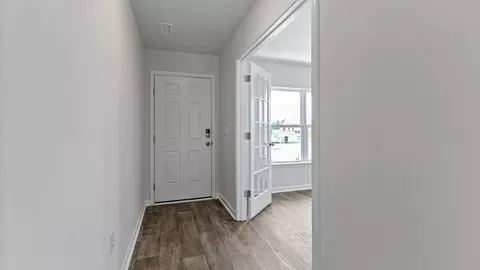 Entry Way - 104 Holton St, Smithfield, NC 27577 photo 1 of 1