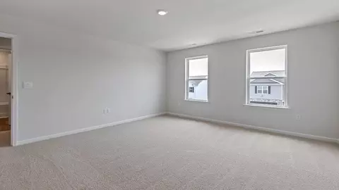 Bedroom - 104 Holton St, Smithfield, NC 27577 photo 6 of 10