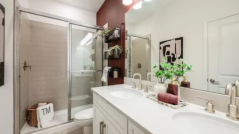 Bath - 5292 Goldfinch Dr, Saint Cloud, FL 34771 photo 3 of 11
