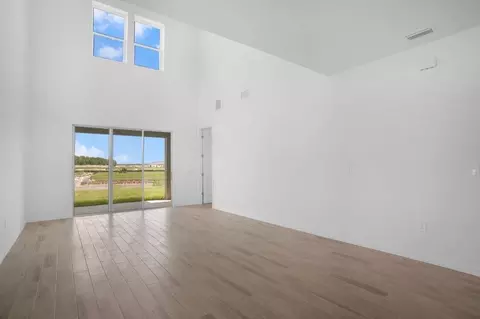Living - 5292 Goldfinch Dr, Saint Cloud, FL 34771 photo 3 of 12