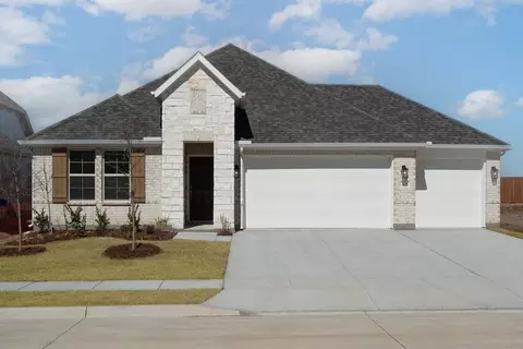 3108 Patrinia St, Royse City, TX 75189