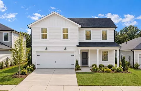 1715 Carthage St, Sanford, NC 27330