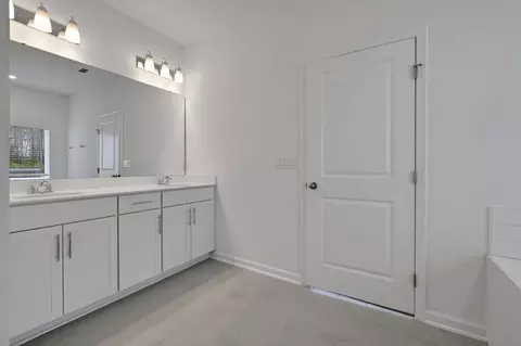 Bath - 60 Creel Walk, Saint Augustine, FL 32092 photo 2 of 5