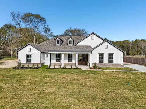 6819 Pelican Ln, Beasley, TX 77417