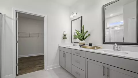Bath - 302 Sefton Dr, Jamestown, NC 27282 photo 5 of 7