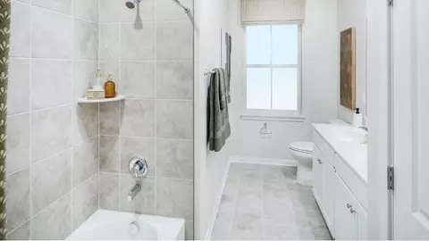 Bath - 85 Sandy Bottom Cir, Ranson, WV 25438 photo 5 of 8