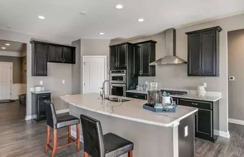 Kitchen - 49420 Mapleton, Canton, MI 48188 photo 1 of 3
