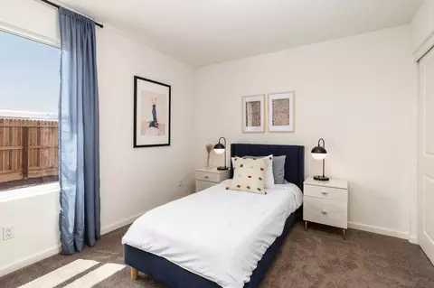 Bedroom - 8107 Crofton Way, Bakersfield, CA 93307 photo 6 of 9