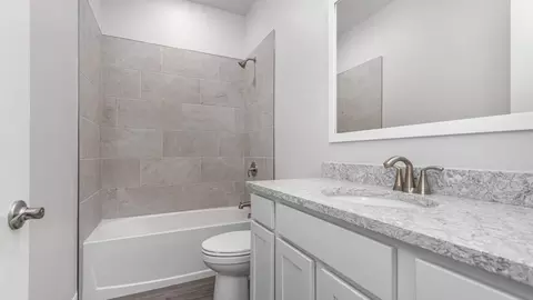 Bath - 295 First Light Cir, Cocoa, FL 32922 photo 2 of 2
