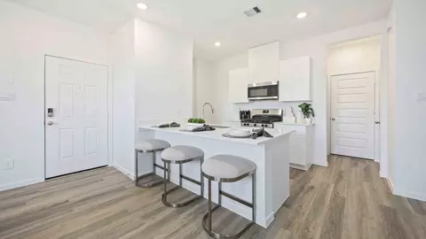 5933 Manning Oaks St, Houston, TX 77091