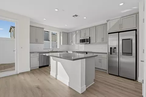 Kitchen - 882 Shasta Ave, Ripon, CA 95366 photo 1 of 7