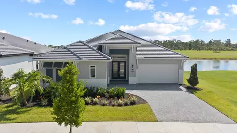 10889 NW Glynlea Blvd N, Port Saint Lucie, FL 34987