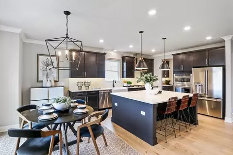 Kitchen - 12750 S Kerry Ln, Plainfield, IL 60585 photo 5 of 8