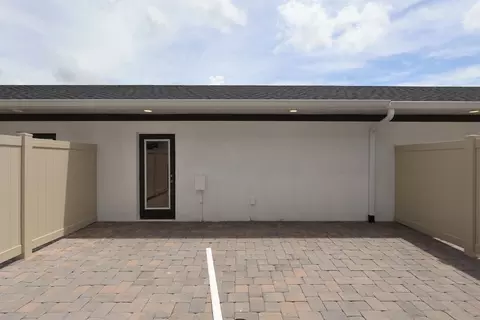 Exterior - 1393 Hyde St, Saint Cloud, FL 34771 photo 7 of 11
