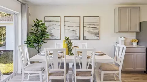 Dining - 1372 Bear Hammock Dr, Umatilla, FL 32784 photo 1 of 2