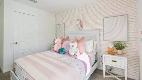 Bedroom - 1372 Bear Hammock Dr, Umatilla, FL 32784 photo 2 of 7