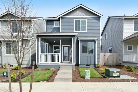 1101 Owl Ave, Woodburn, OR 97071