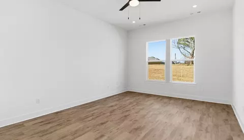 Bedroom - 588 Renley St, Springdale, AR 72762 photo 1 of 5