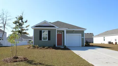 Exterior - 3005 Royal Bluff Ln, Florence, SC 29505 photo 2 of 8