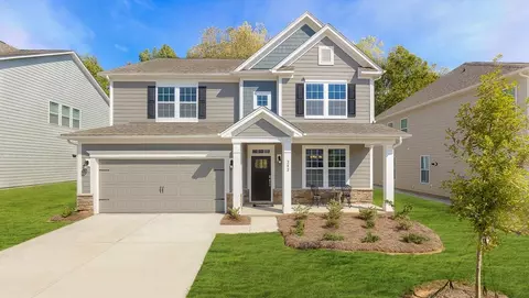 7141 Sylvan Retreat Dr, Denver, NC 28037