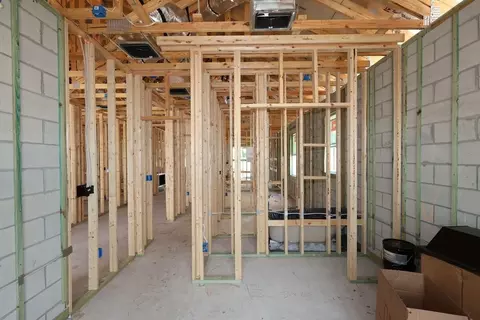 Entry Way - 5296 High Line Dr, Saint Cloud, FL 34771 photo 4 of 9